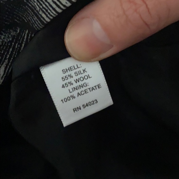 Dress - Picture 6 of 6